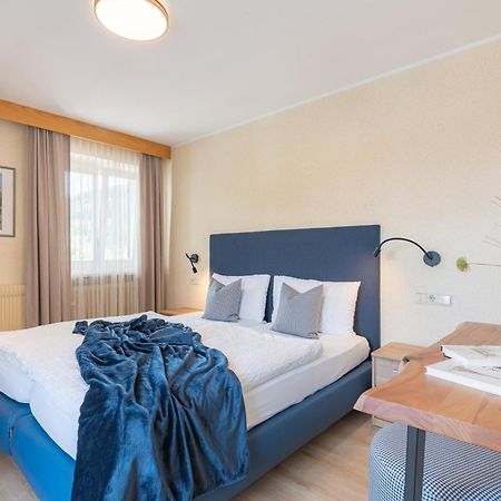 Hotel Nocker Dobbiaco Esterno foto